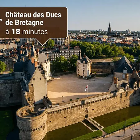 Le Cocon Du Bord De Loire ! Spacieux Pour 6 Personnes Avec Terrasse & Parking * Ναντ